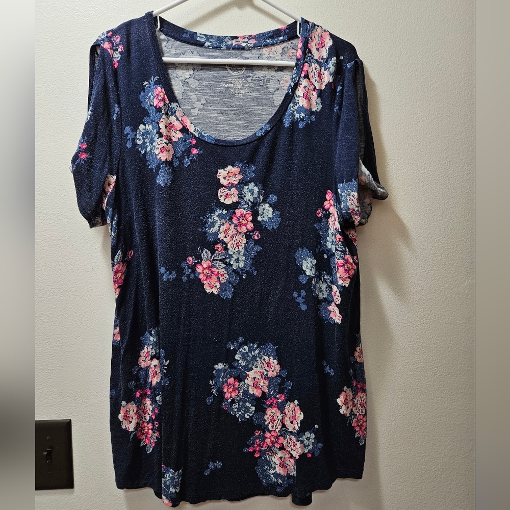 Bright Pink & Navy Floral Top